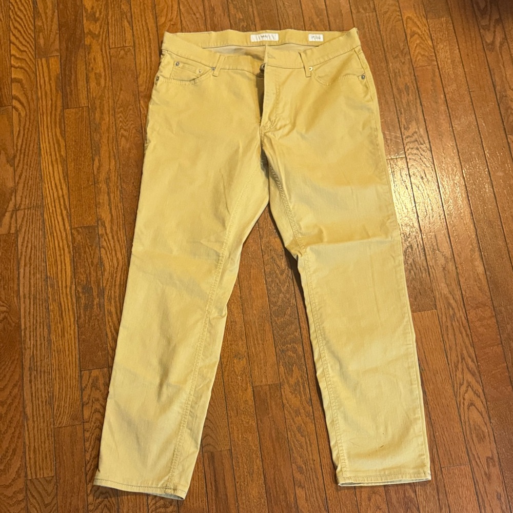 Classic Tan Men's Chinos